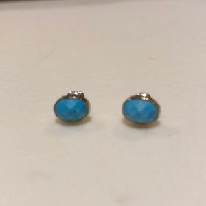 Stella & Dot stud earrings